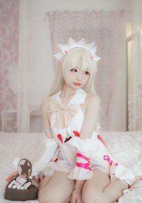 欧美夜店男生_BD英语在线观看高清